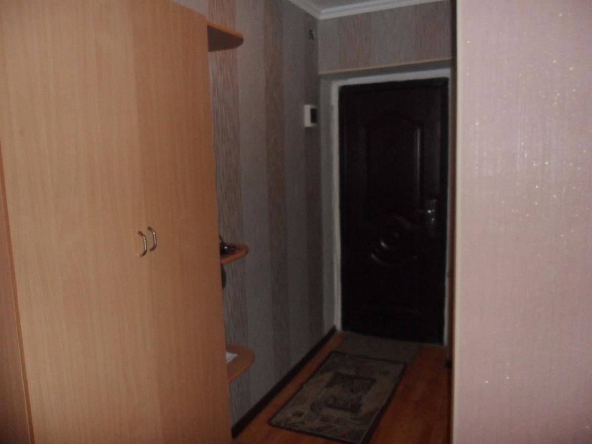 Апартаменты Апартаменты на Закарпатской Krasnoye Pole-12
